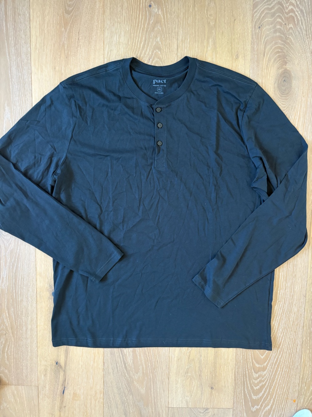 Pact Black Cotton Softspun Long Sleeve Henley Size XL Organic Cotton Button NWOT